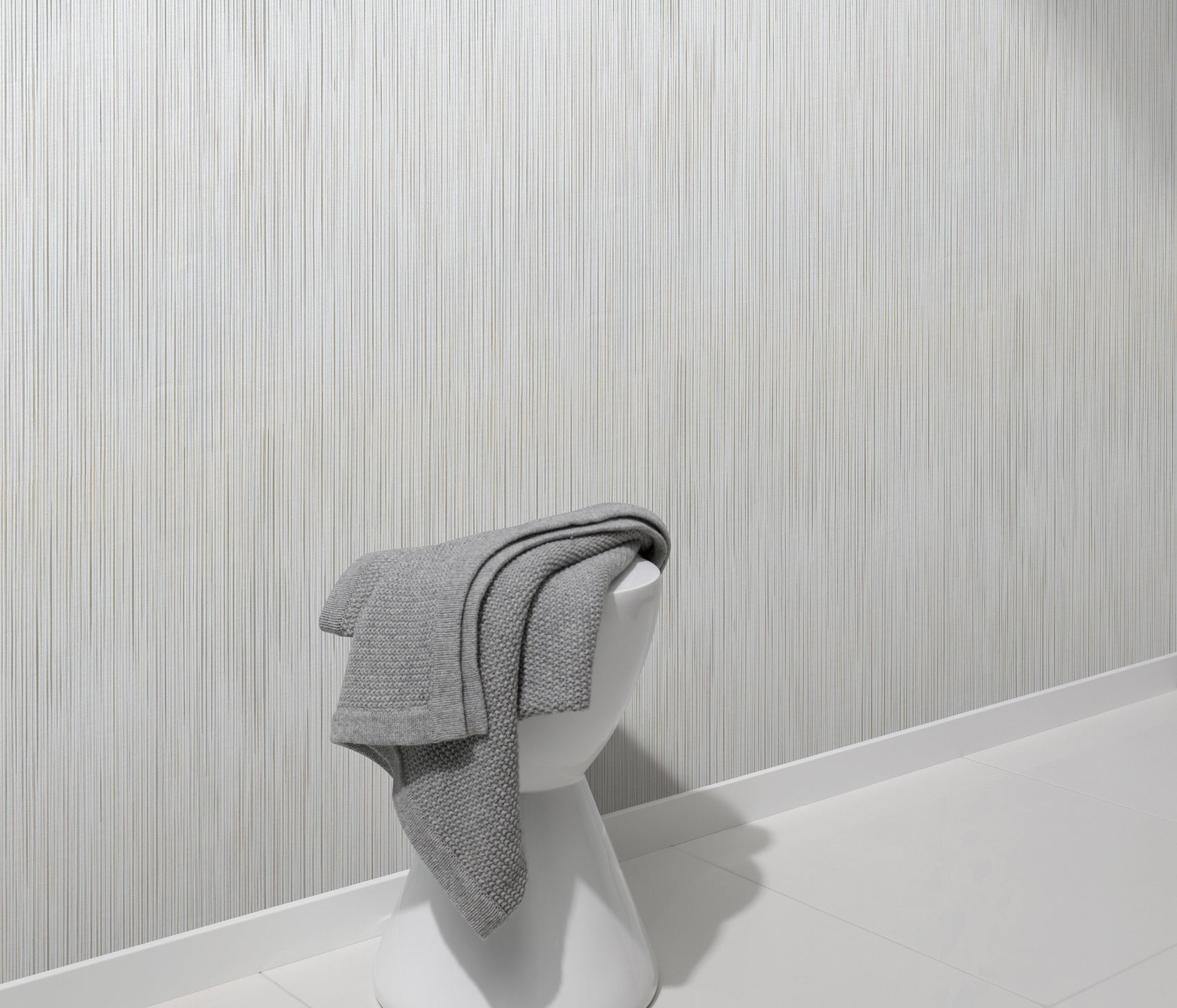 Wit Modern - ER37-0533 - Image2 - Cameo - 1053337