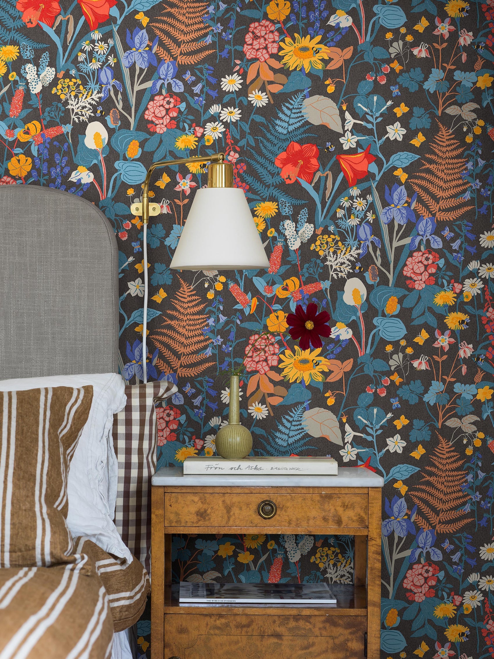 Grijs Botanisch - BS92-0113 - Image2 - Scandinavian Designers - 1392