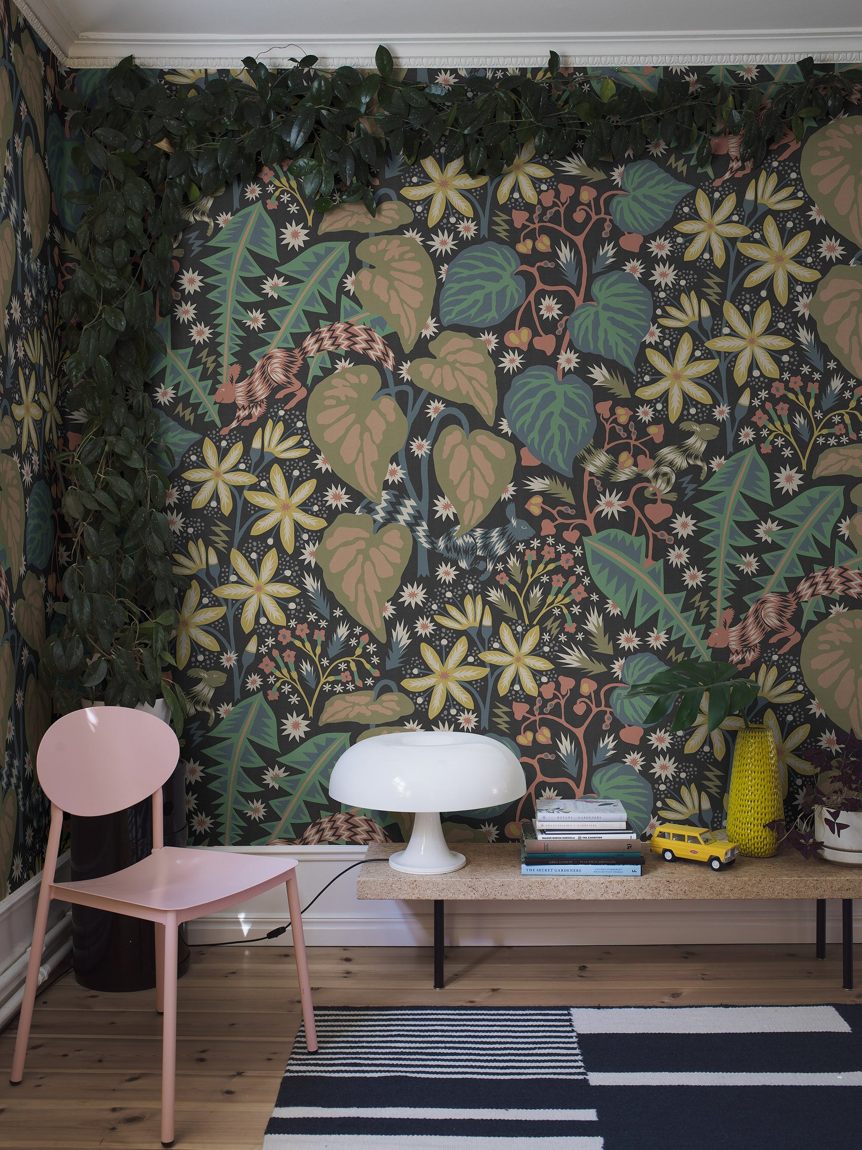 Grijs Botanisch - BS94-0120 - Image2 - Swedish Designers - 2094