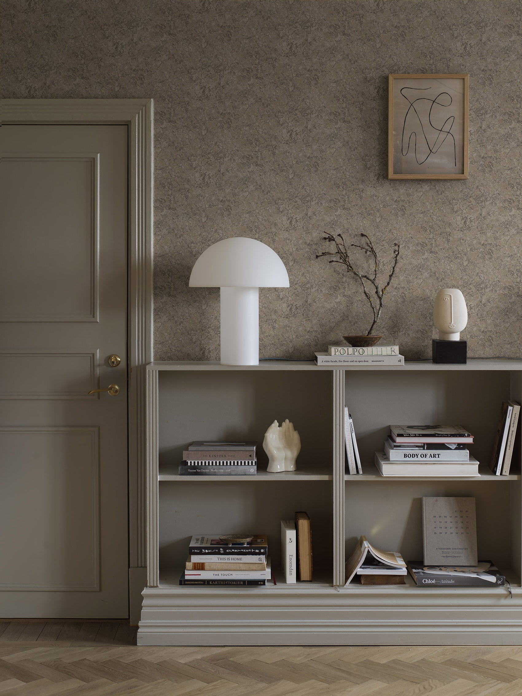 Bruin Modern - BS86-0122 - Image2 - Treasured - 2286