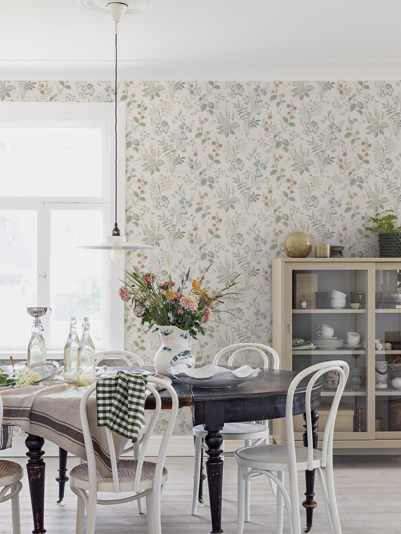 Wit Botanisch - BS61-0132 - Image5 - Timeless Traditions - 3261
