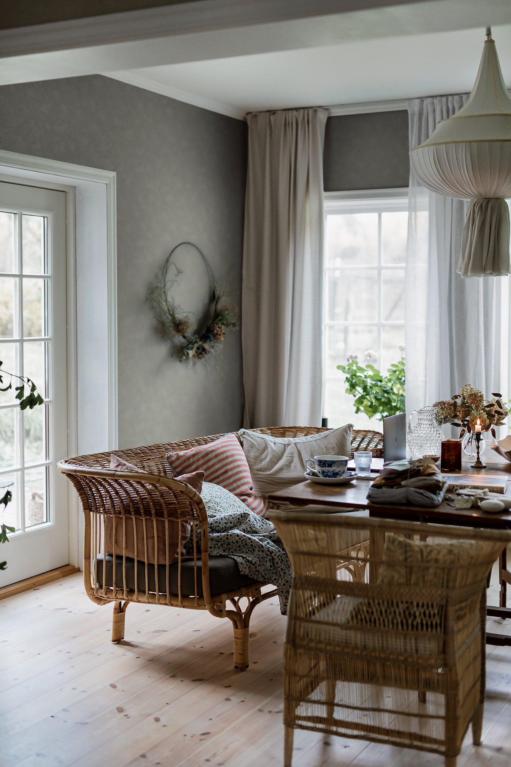 Grijs Industrieel - BS87-0135 - Image3 - Cottage garden - 3587