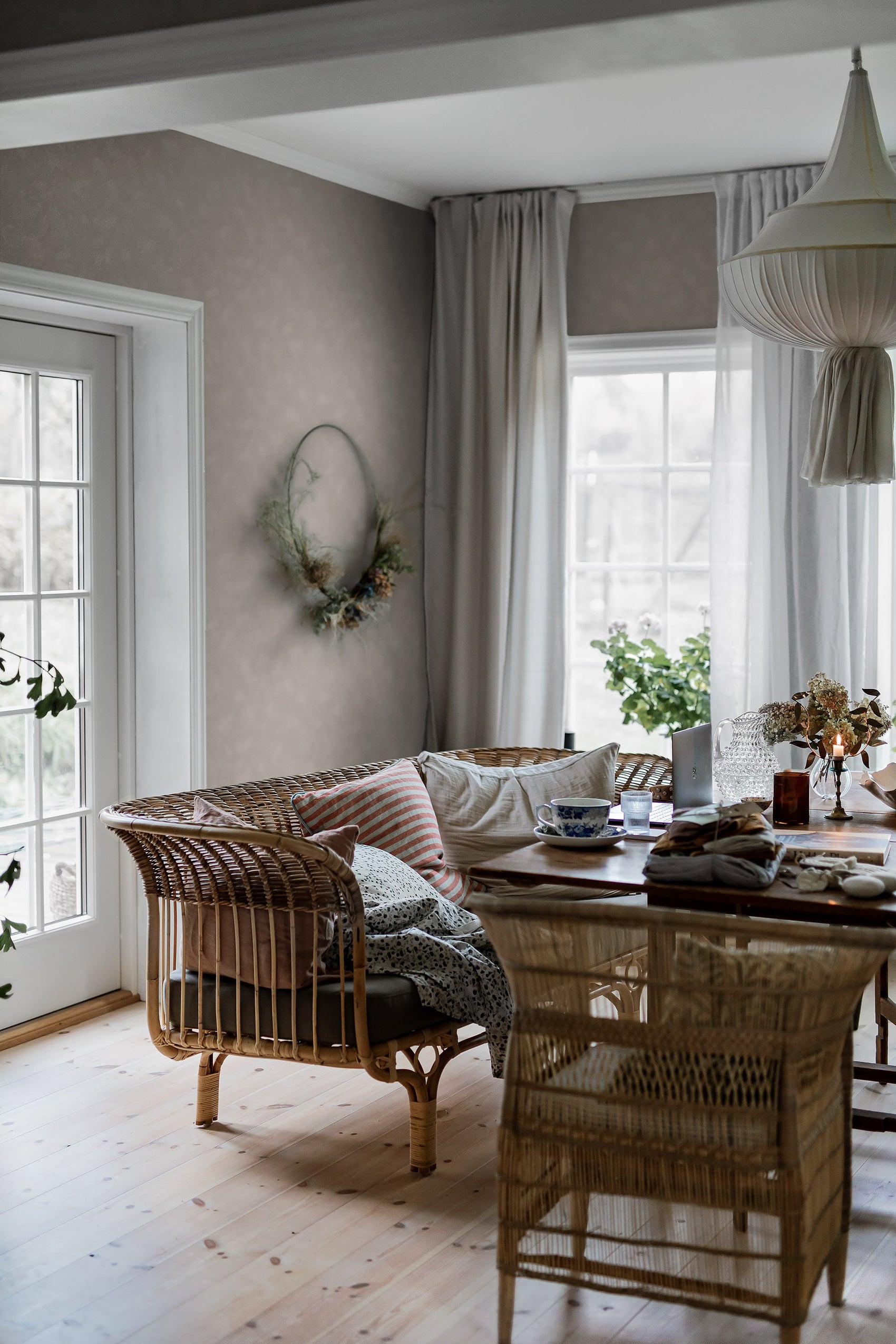 Zilver Modern - BS88-0135 - Image2 - Cottage garden - 3588