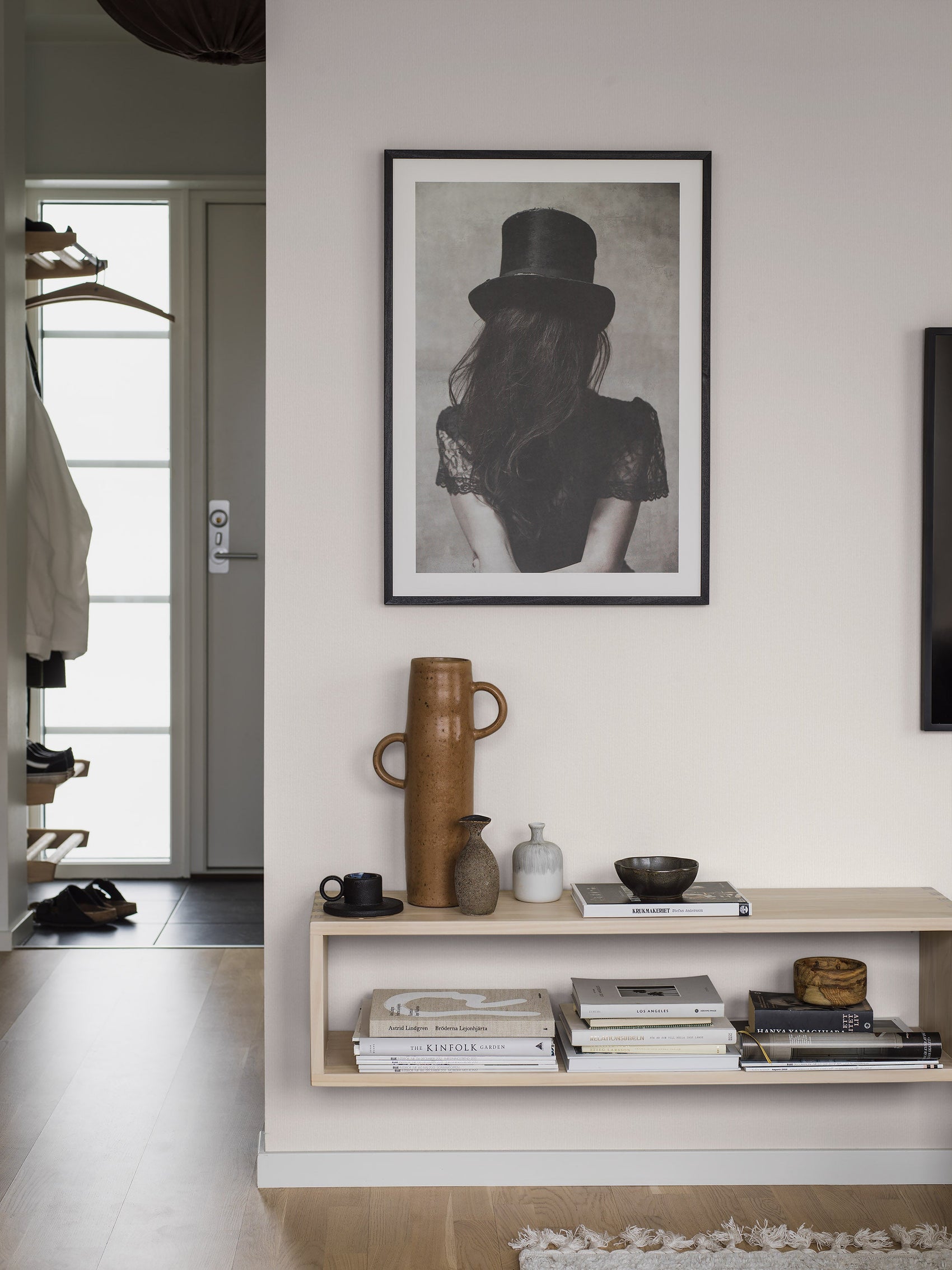 Wit Hotel Chique - BS17-2387 - Image2 - Borosan Bas - 38717