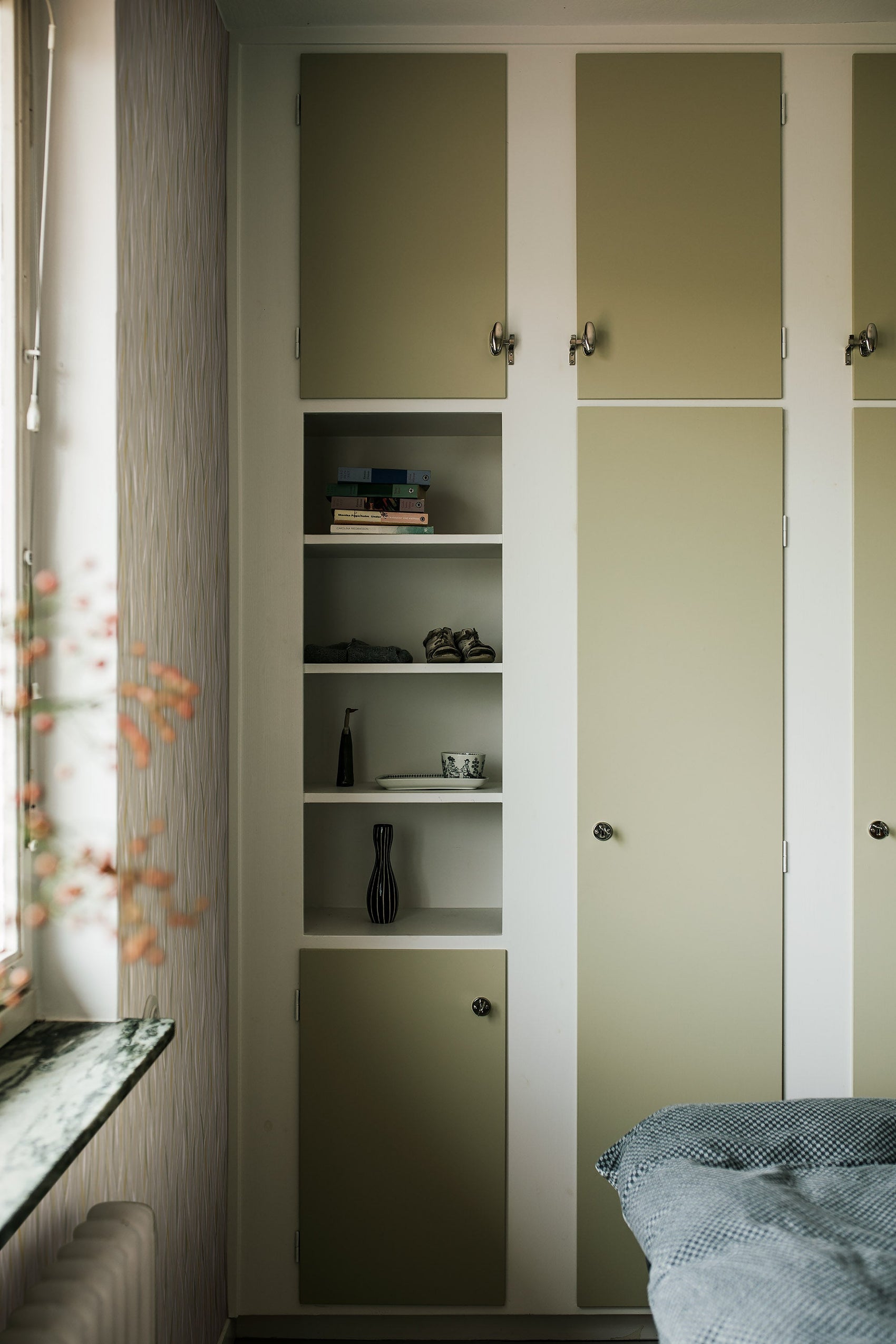 Beige Modern - BS77-0141 - Image2 - Alla Tiders Hus - 4177