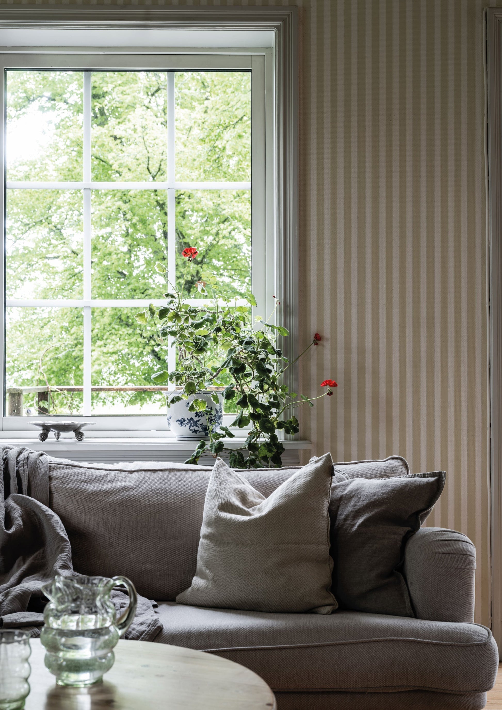 Beige Strepen - DU02-0522 - Image2 - Gammalsvenska klassiker - 522-02