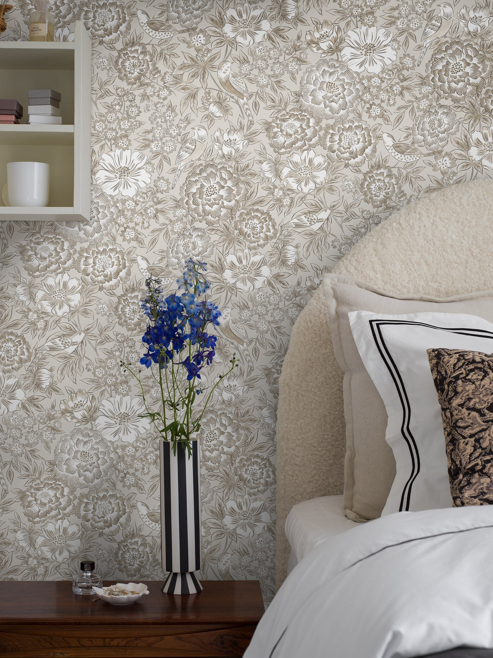 Beige Botanisch - BS26-0155 - Image2 - Swedish Grace - 5526