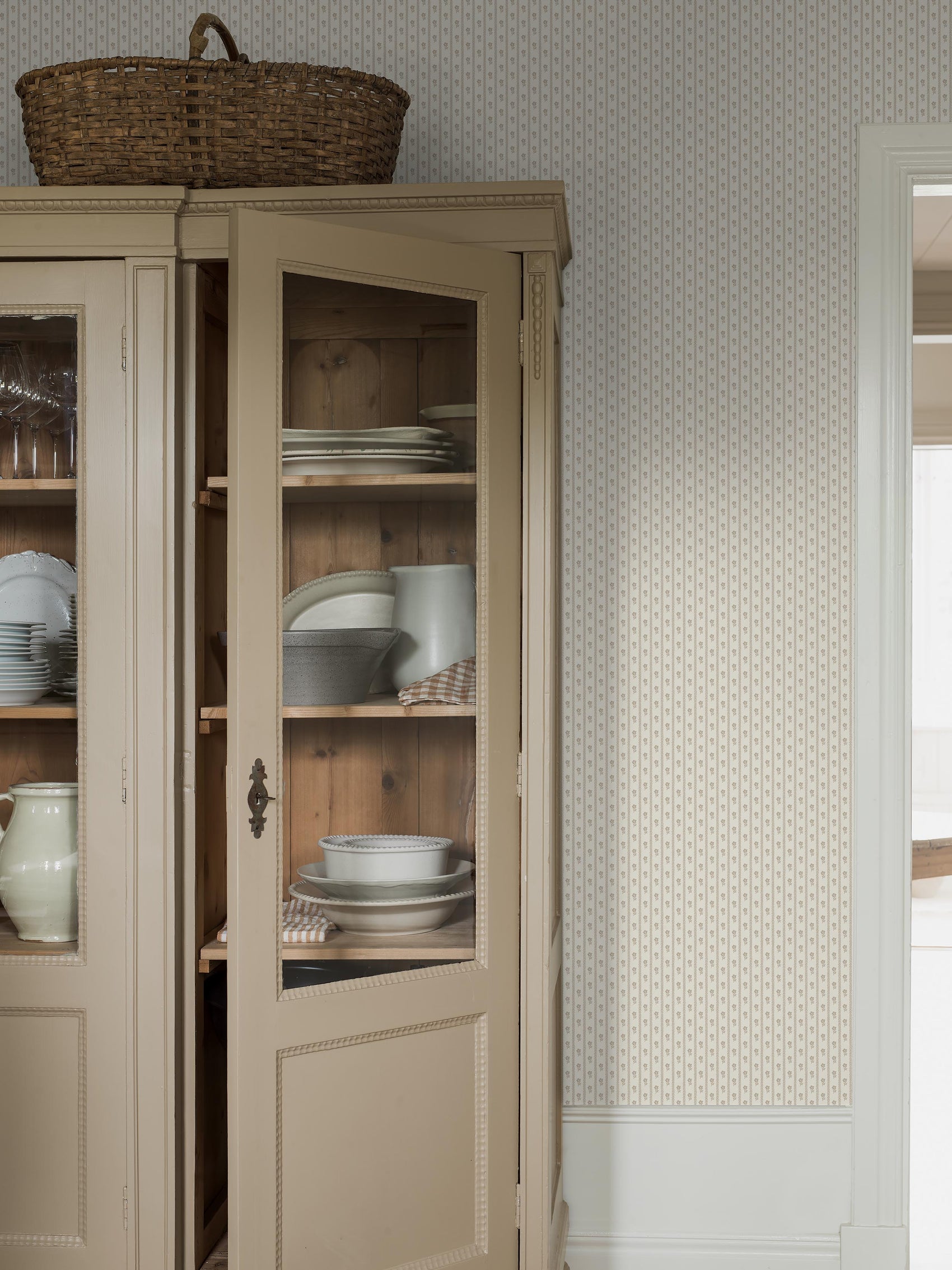 Beige Botanisch - BS55-0169 - Image2 - Österlen - 6955