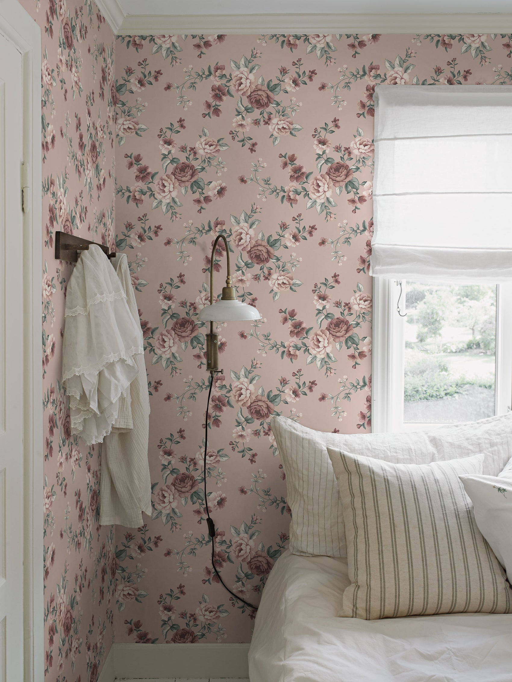 Roze Klassiek - BS84-0174 - Image2 - Newbie2 - 7484