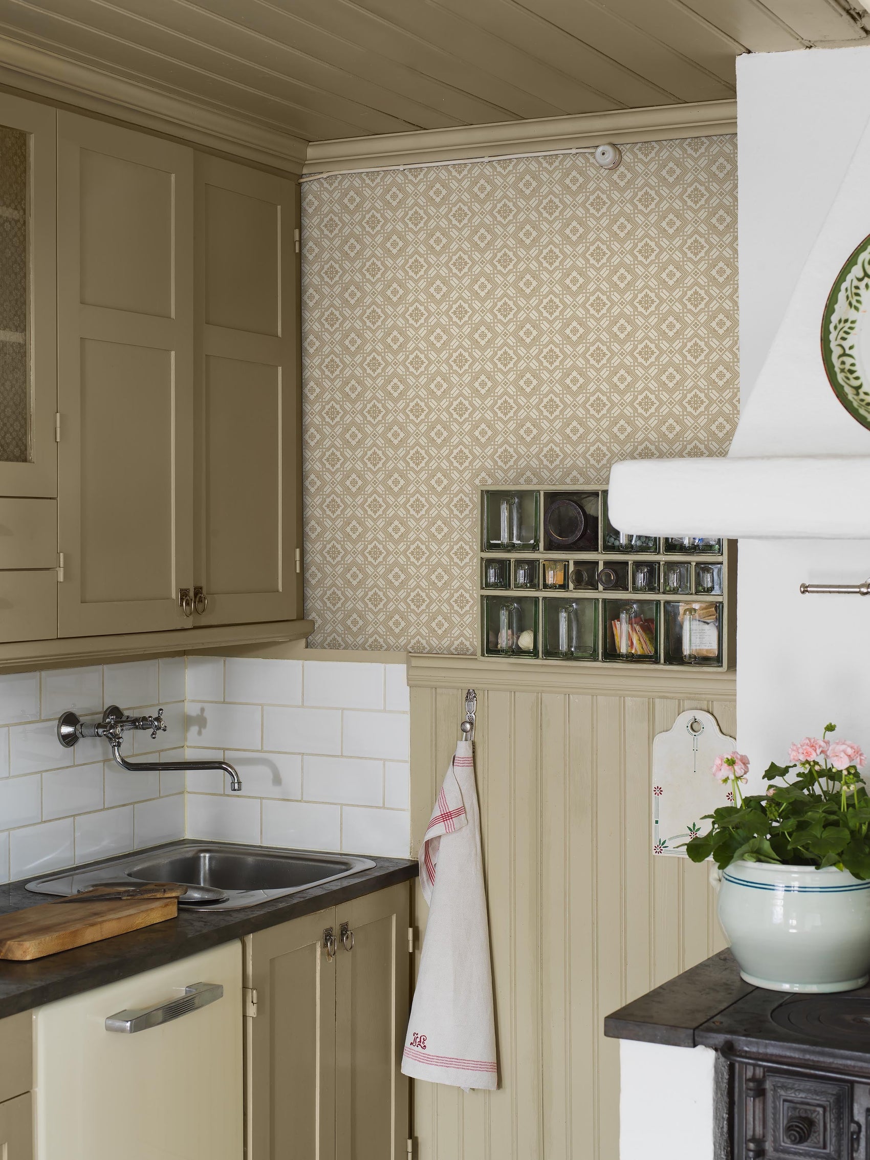 Beige Klassiek - BS73-0180 - Image2 - Anno II - 8073